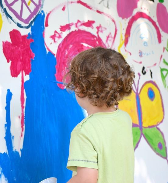 Toddler Paint! - LA County Library